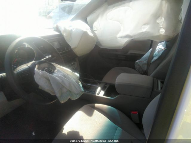 KNDMA5C11G6181858 KIA Sedona L