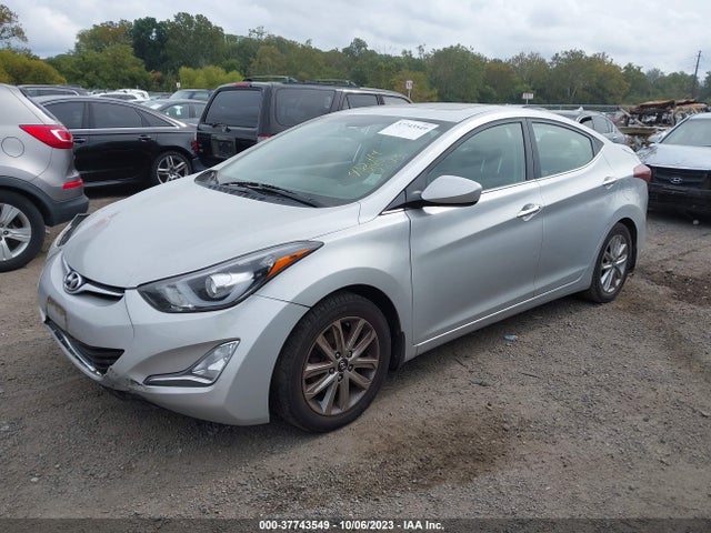 Hyundai ELANTRA SE 2015 KMHDH4AE7FU298684 Image 2