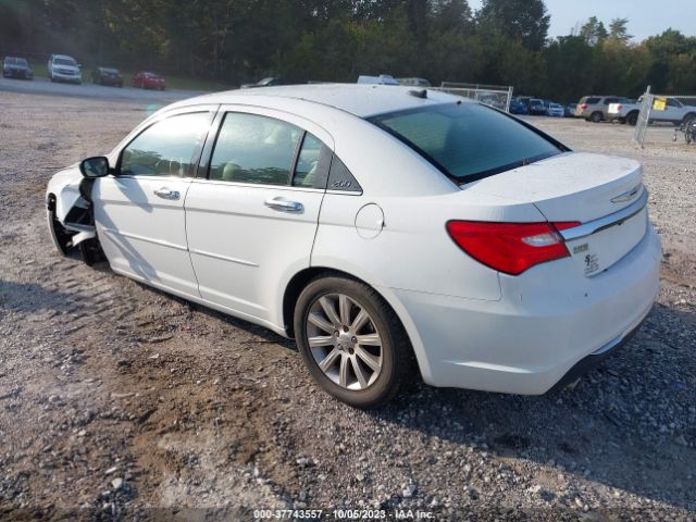 2013 CHRYSLER 200 1C3CCBCG5DN607890 Photo 2