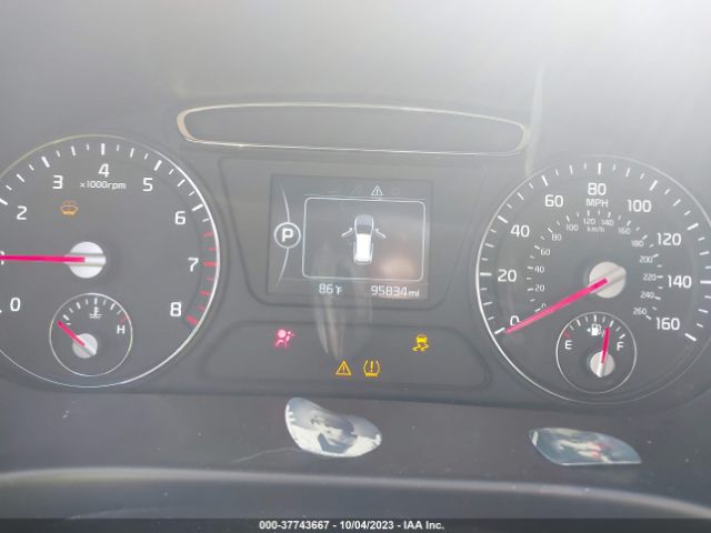 5XYPG4A33HG211418 KIA SORENTO LX