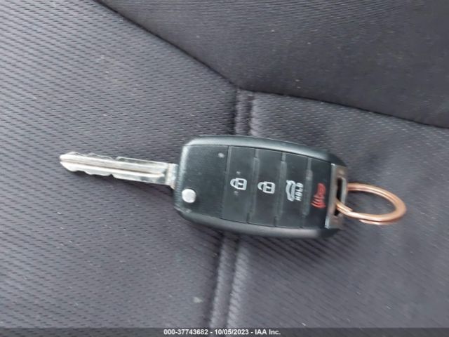 KNAFX6A88E5235783 KIA Forte Koup Ex
