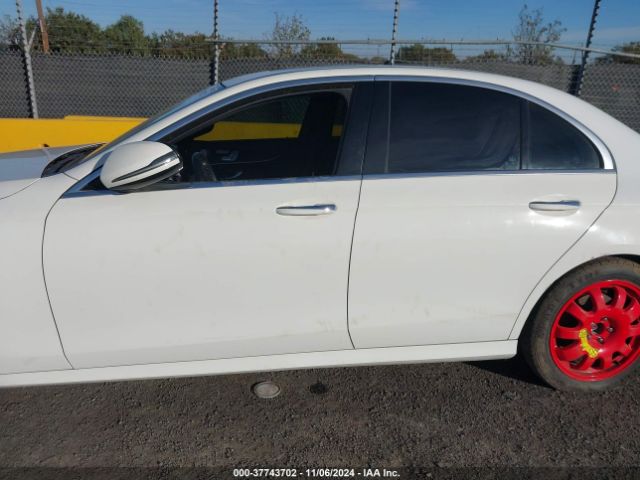 WDDZF4JB2JA377640 Mercedes-Benz E 300