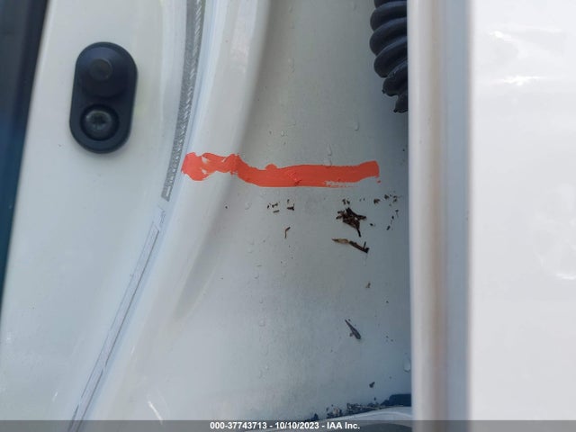 Toyota C-HR XLE 2021 NMTKHMBX1MR140059 Image 6