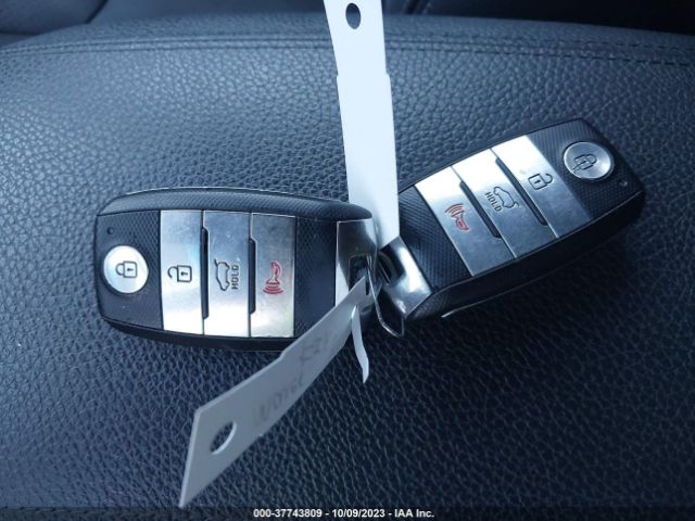 5XYKU4A77FG588952 KIA SORENTO EX