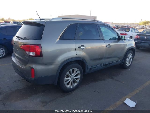 5XYKU4A77FG588952 KIA SORENTO EX
