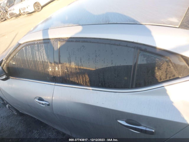 2018 NISSAN MAXIMA SV VIN: 1N4AA6AP4JC394639