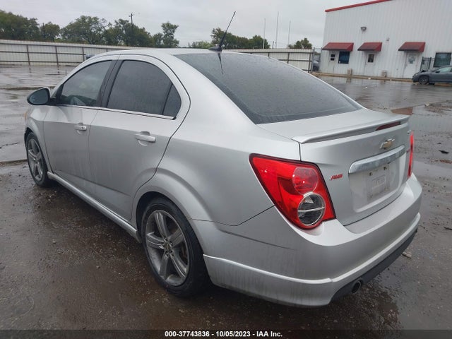 Chevrolet Sonic Rs 2014 1G1JG5SB3E4229048 Image 3