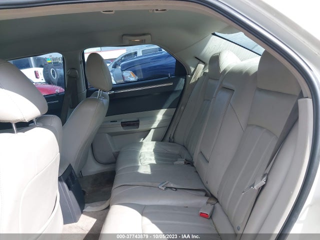 2006 CHRYSLER 300 C VIN: 2C3KA63H46H317430
