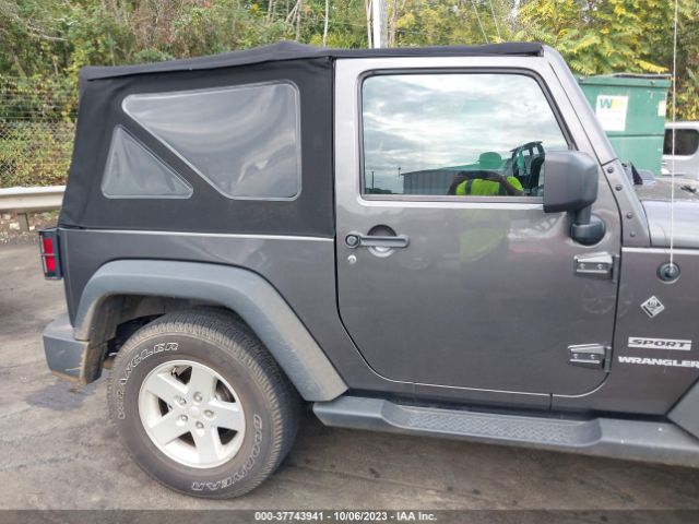 1C4AJWAG3HL517349 Jeep Wrangler Sport