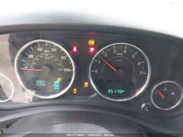 1C4AJWAG3HL517349 Jeep Wrangler Sport