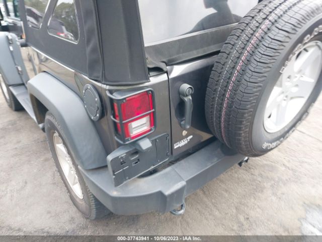 1C4AJWAG3HL517349 Jeep Wrangler Sport