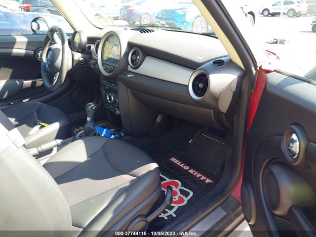 2013 MINI COOPER HARDTOP WMWSU3C57DT690353 Photo 4