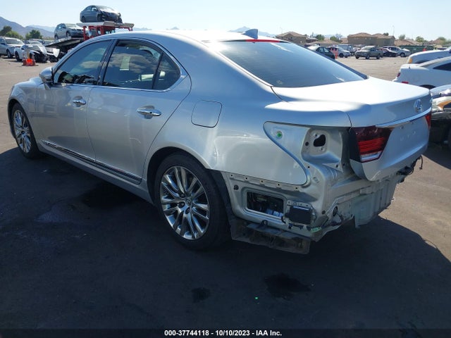 Lexus LS 460 2014 JTHBL5EF3E5131538 Image 3