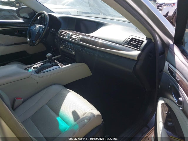 Lexus LS 460 2014 JTHBL5EF3E5131538 Image 5