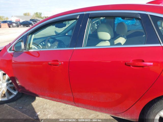 1G4PR5SK8F4197061 Buick Verano Convenience Group
