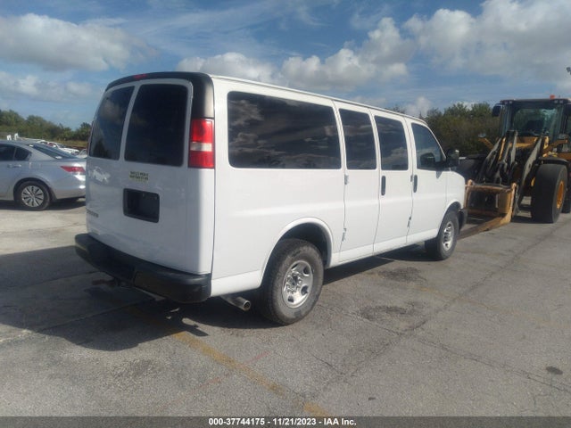 Chevrolet Express Passenger Ls 2019 1GAWGEFP6K1313793 Image 4