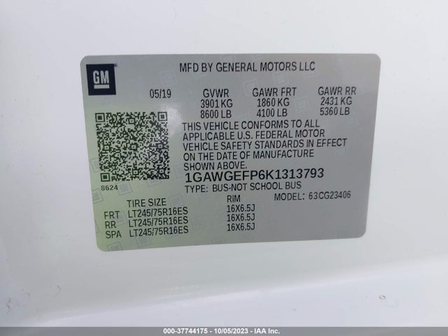Chevrolet Express Passenger Ls 2019 1GAWGEFP6K1313793 Image 9