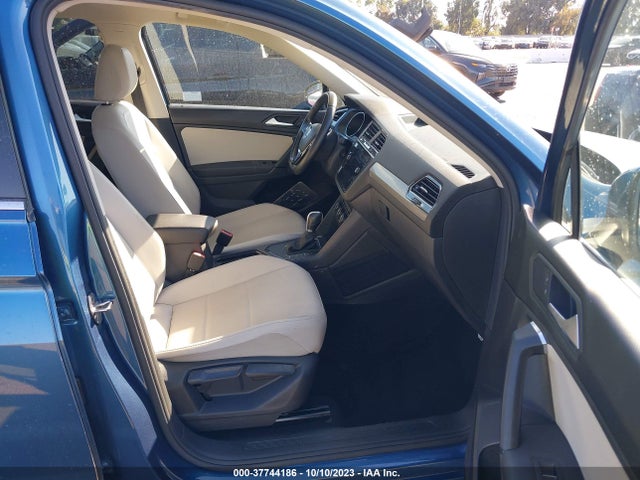 3VV3B7AXXKM178057 Volkswagen Tiguan Se/sel/sel R-line