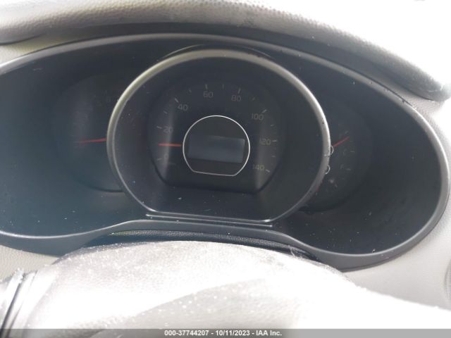 KNDJN2A26E7043712 KIA Soul Base