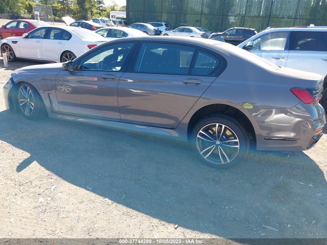 BMW 7 Series 745e Xdrive Iperformance 2020 аукцион фото
