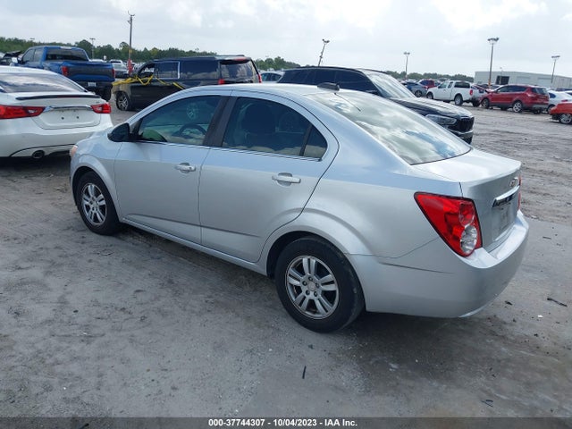 Chevrolet SONIC LT 2016 1G1JC5SH5G4152590 Image 3