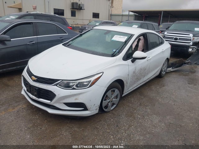Chevrolet CRUZE LS 2017 1G1BC5SM3H7276827 Image 2