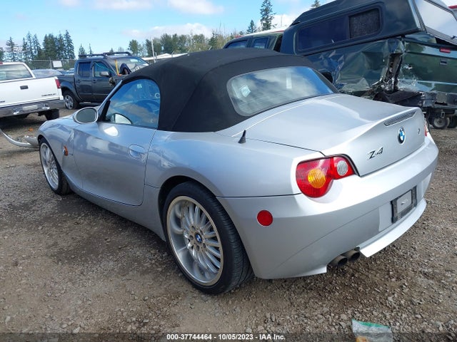 2003 BMW Z4 2.5I VIN: 4USBT334X3LR63842