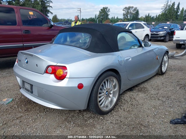 2003 BMW Z4 2.5I VIN: 4USBT334X3LR63842