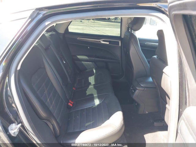 2015 FORD FUSION SE VIN: 3FA6P0HD2FR264378