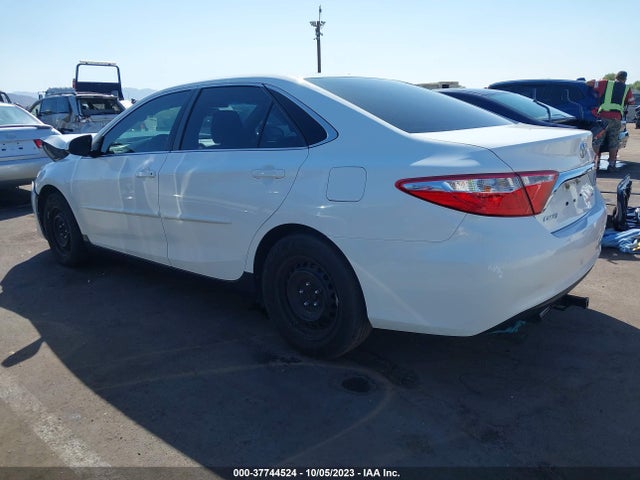 2016 TOYOTA CAMRY XLE/SE/LE/XSE VIN: 4T4BF1FK0GR556786
