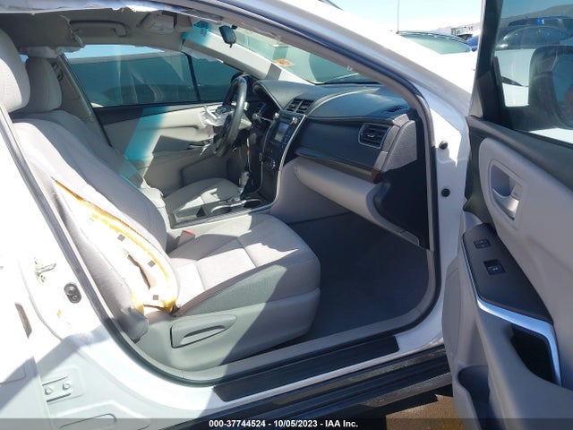 2016 TOYOTA CAMRY XLE/SE/LE/XSE VIN: 4T4BF1FK0GR556786
