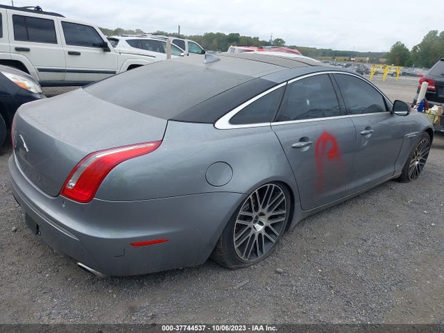 2013 JAGUAR XJ SAJWA1C70D8V52077 Photo 3