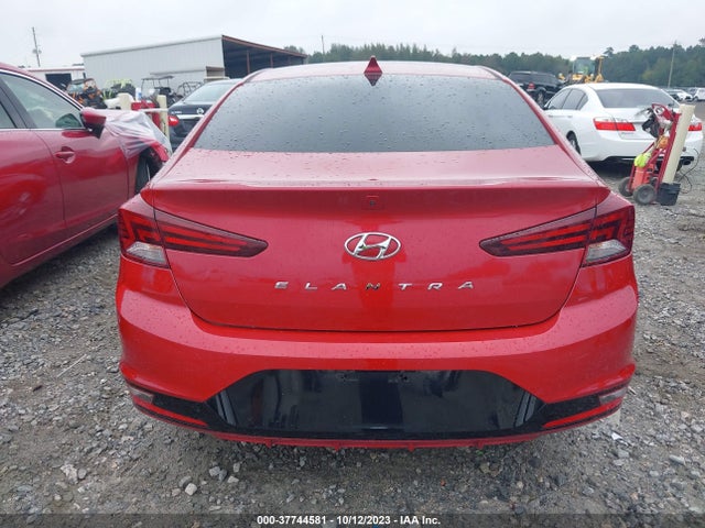 Hyundai ELANTRA SEL 2019 5NPD84LF0KH408375 Image 16