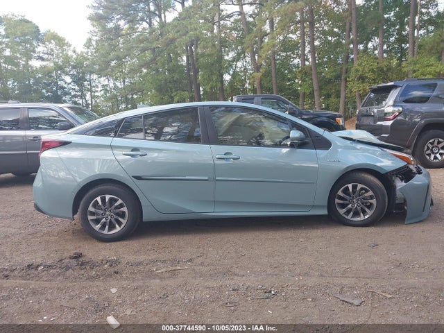 2021 TOYOTA PRIUS XLE VIN: JTDKAMFU3M3133444