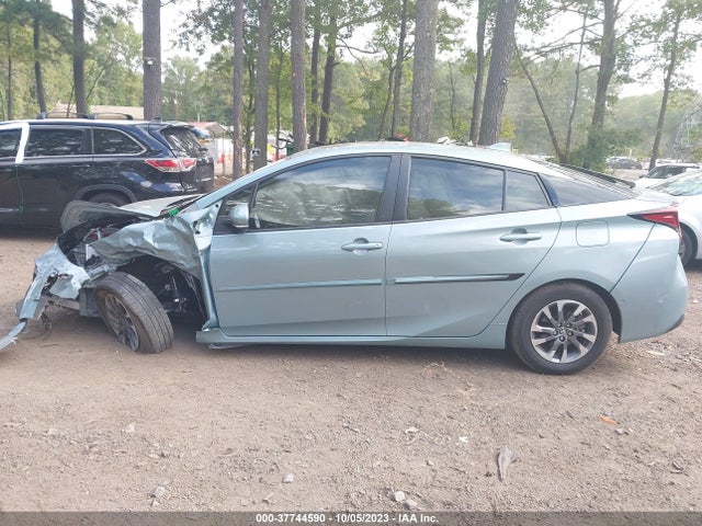 Toyota Prius L 2021 JTDKAMFU3M3133444 Image 14