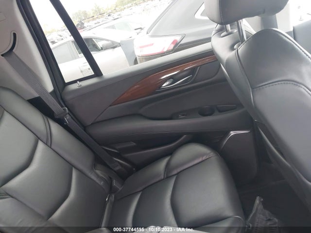 1GYS4BKJ1JR259330 Cadillac Escalade Luxury