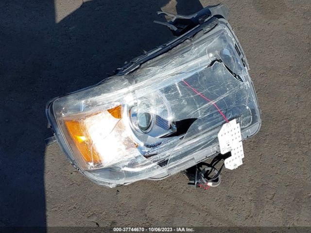 1GTG6CEN6J1118813 GMC Canyon 4wd Sle