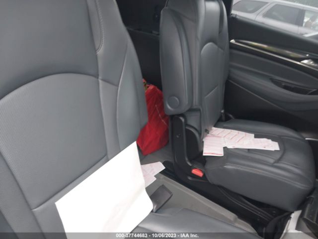 5GAEVAKW4JJ205400 Buick Enclave Essence