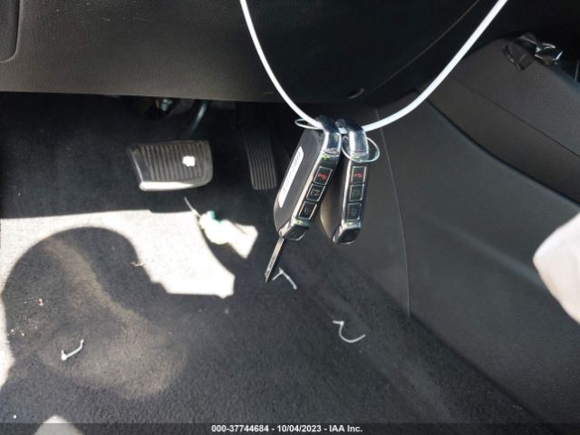 3KPF24AD1KE007840 KIA Forte Lxs
