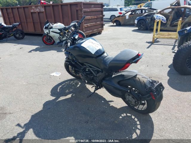2016 DUCATI DIAVEL ZDM13BSW0GB029090 Photo 2
