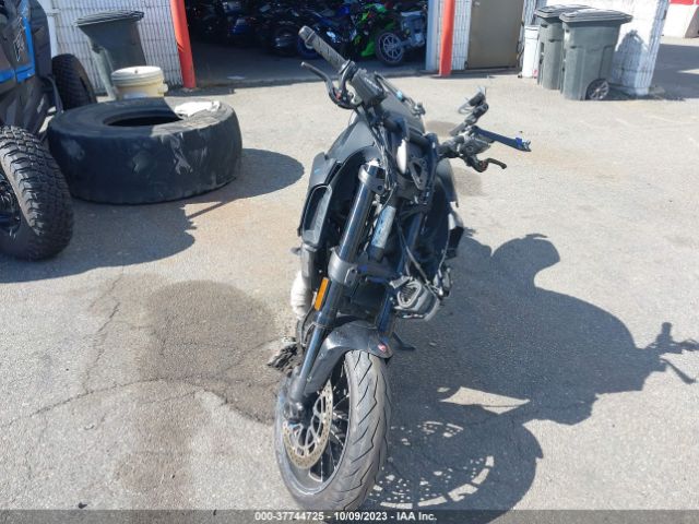 2016 DUCATI DIAVEL ZDM13BSW0GB029090 Photo 4