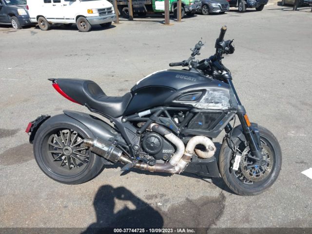 2016 DUCATI DIAVEL ZDM13BSW0GB029090 Photo 7