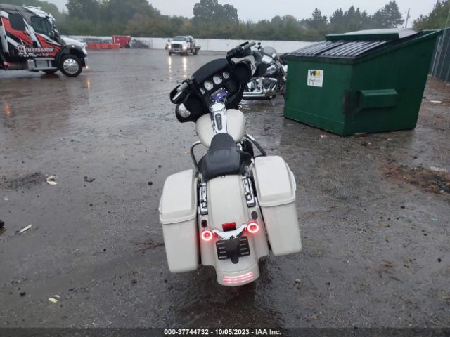 2022 HARLEY-DAVIDSON FLHX 1HD1KBC12NB607011 Photo 5