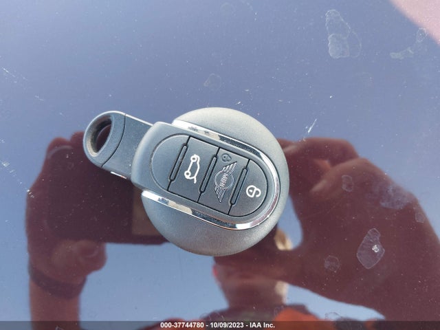 2019 MINI CLUBMAN WMWLU1C57K2F29788 Photo 10