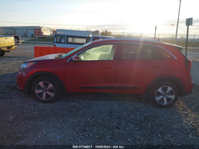 KNDCC3LC4H5088724 KIA NIRO EX