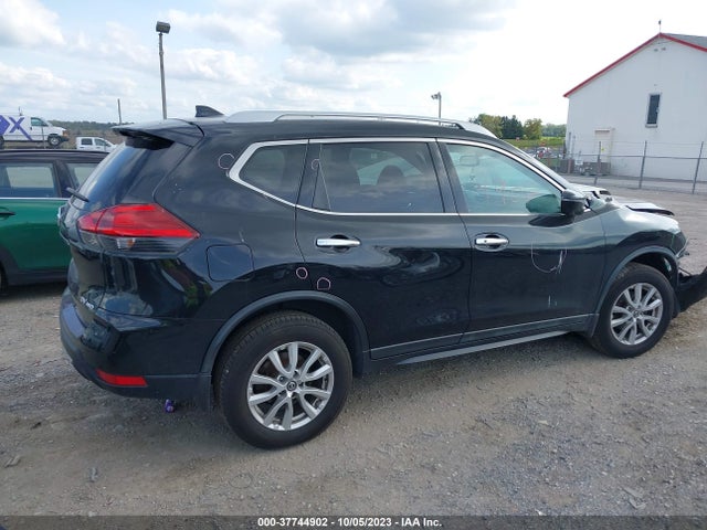 2017 NISSAN ROGUE SV VIN: 5N1AT2MV1HC759615