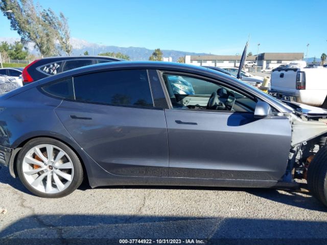 5YJ3E1EC5NF236563 Tesla Model 3 Performance Dual Motor All-wheel Drive