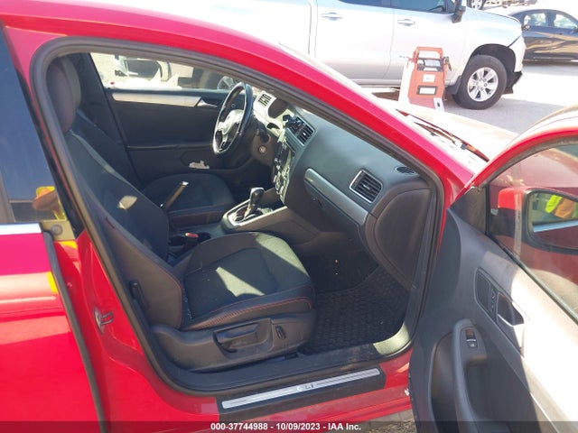 3VW4S7AJ6EM240683 Volkswagen Jetta Sedan Gli