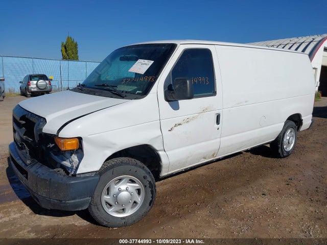 Ford Econoline Cargo Van Commercial/recreational 2014 1FTNE1EW9EDA32861 Image 2