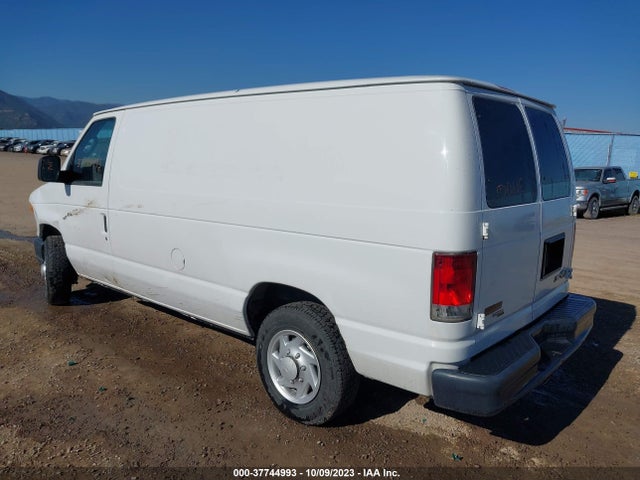 Ford Econoline Cargo Van Commercial/recreational 2014 1FTNE1EW9EDA32861 Image 3